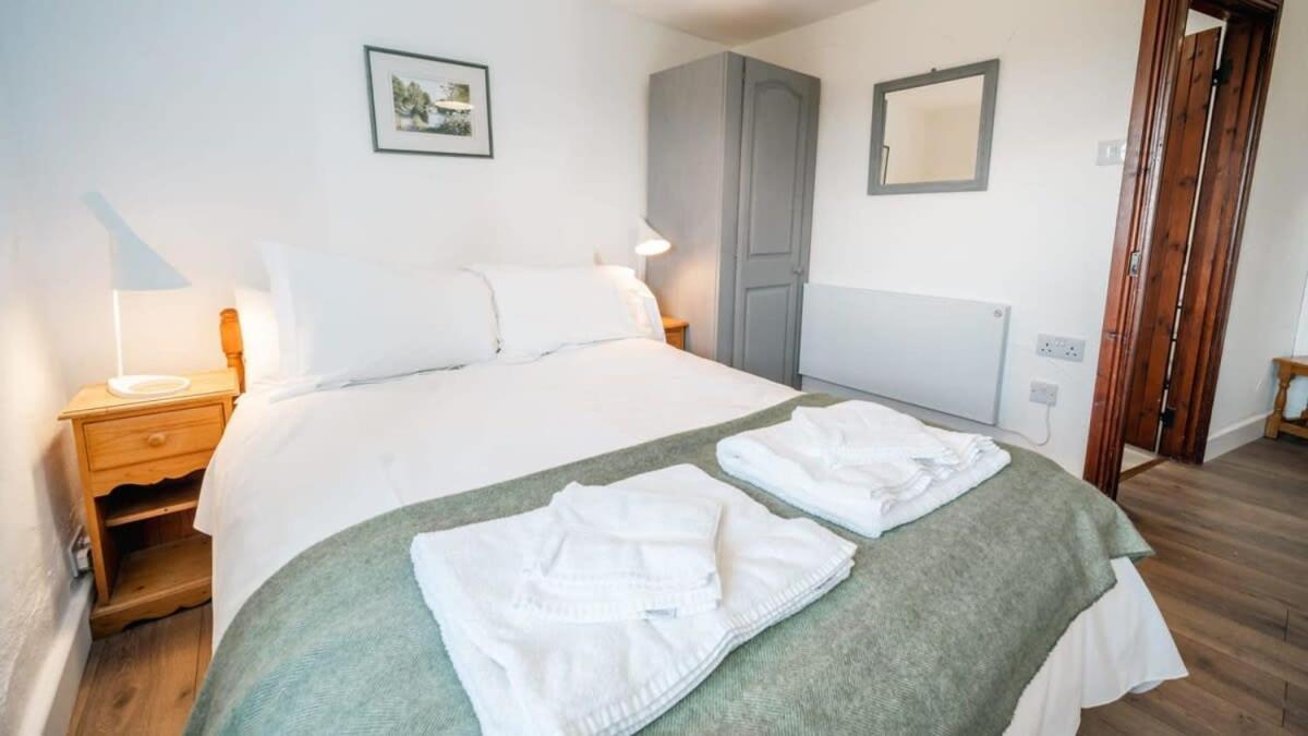 Lovely 2 Bedroom Coastal Cottage Near Bude Exterior foto